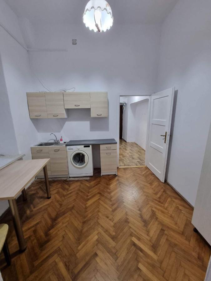 Nocleg W Centrum Czestochowy Nmp32 Ζεστοκόβα Εξωτερικό φωτογραφία
