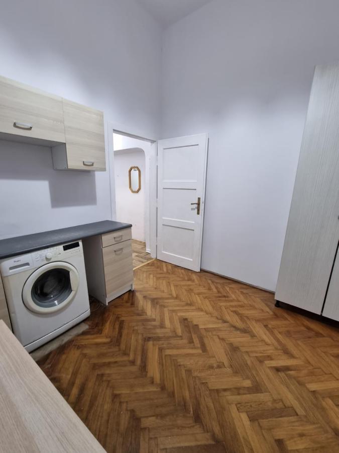 Nocleg W Centrum Czestochowy Nmp32 Ζεστοκόβα Εξωτερικό φωτογραφία