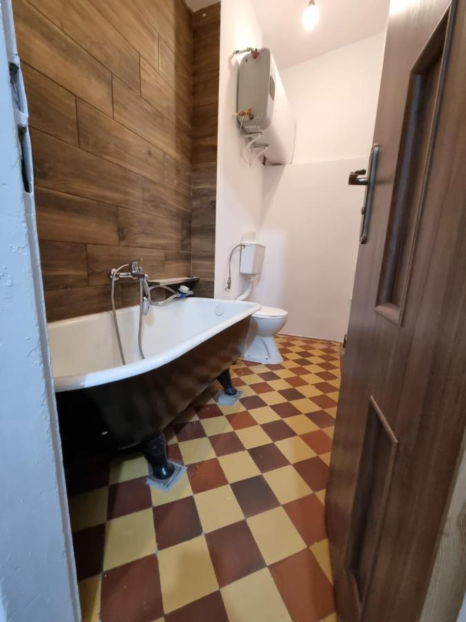 Nocleg W Centrum Czestochowy Nmp32 Ζεστοκόβα Εξωτερικό φωτογραφία